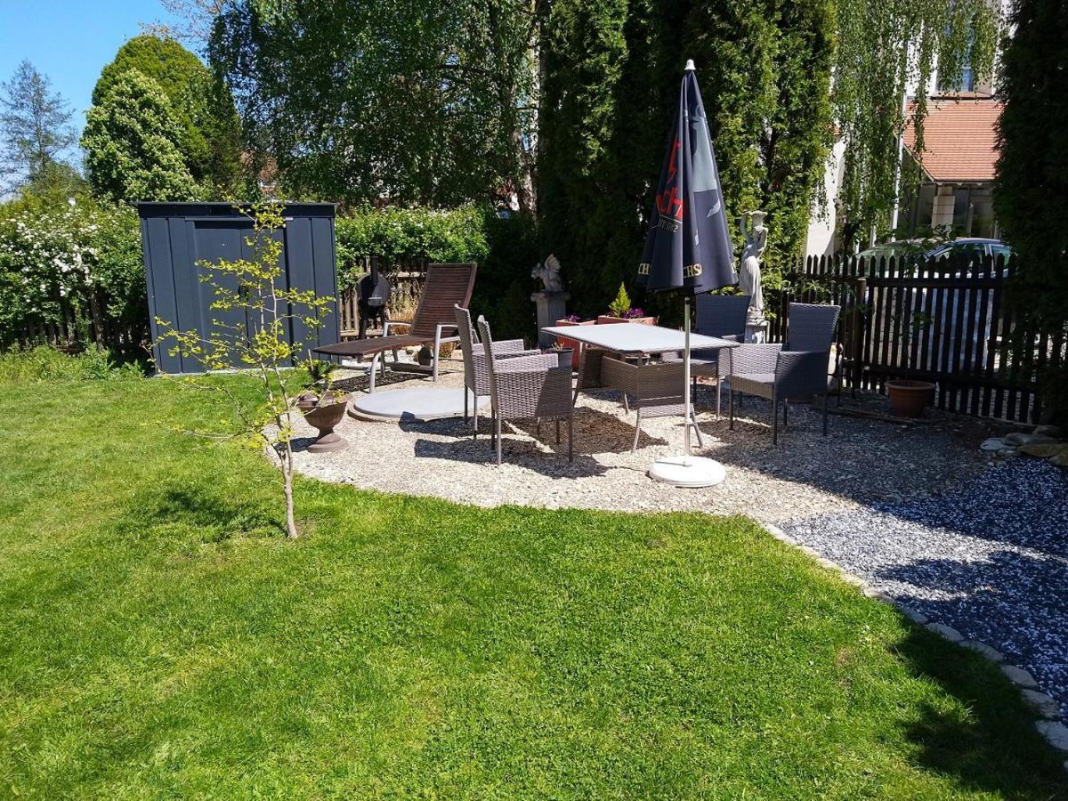 Fewo Im Mesnerhaus Mengen Exterior photo